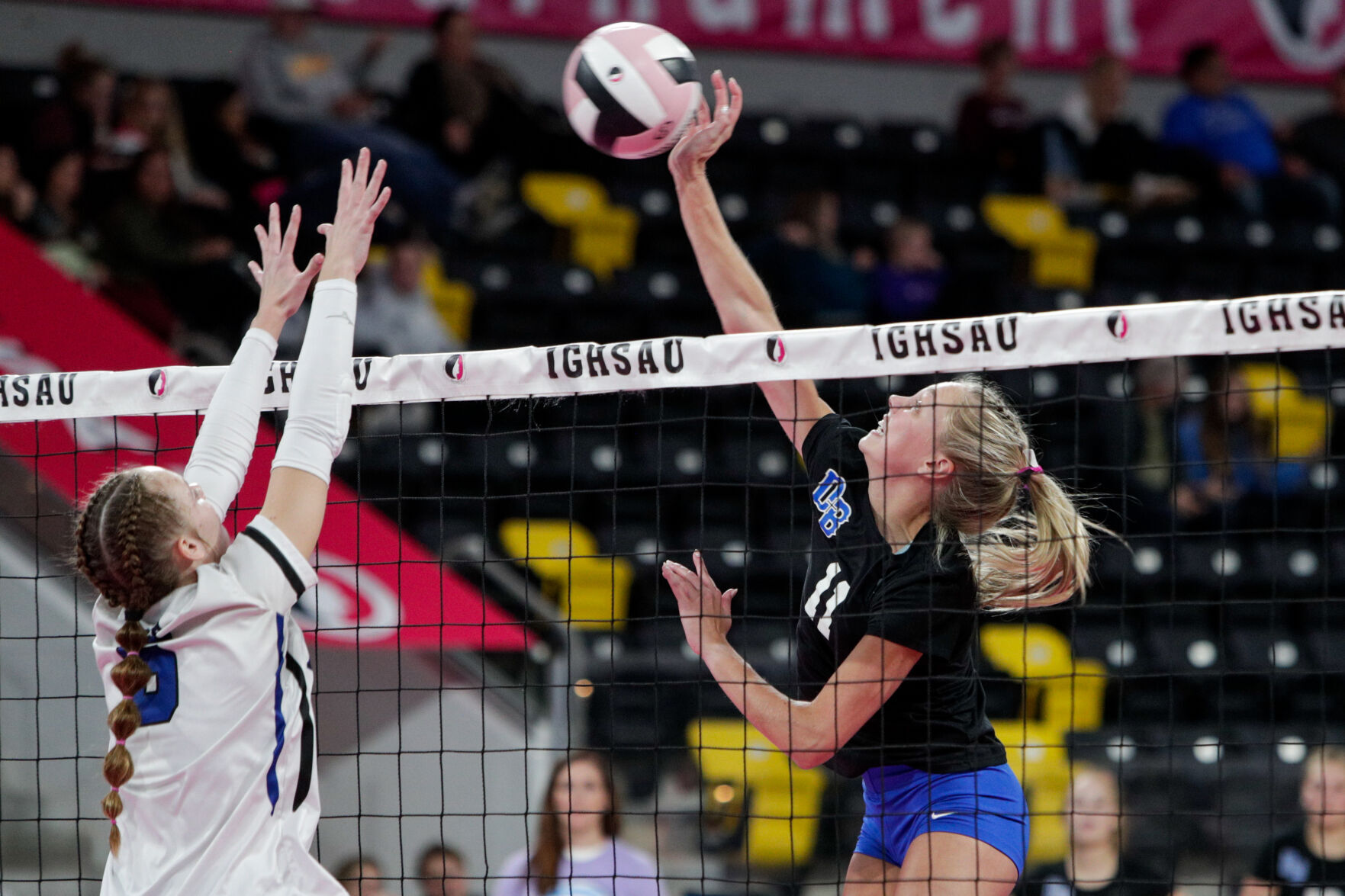 110122-qc-spt-volley-ball db-27.jpg